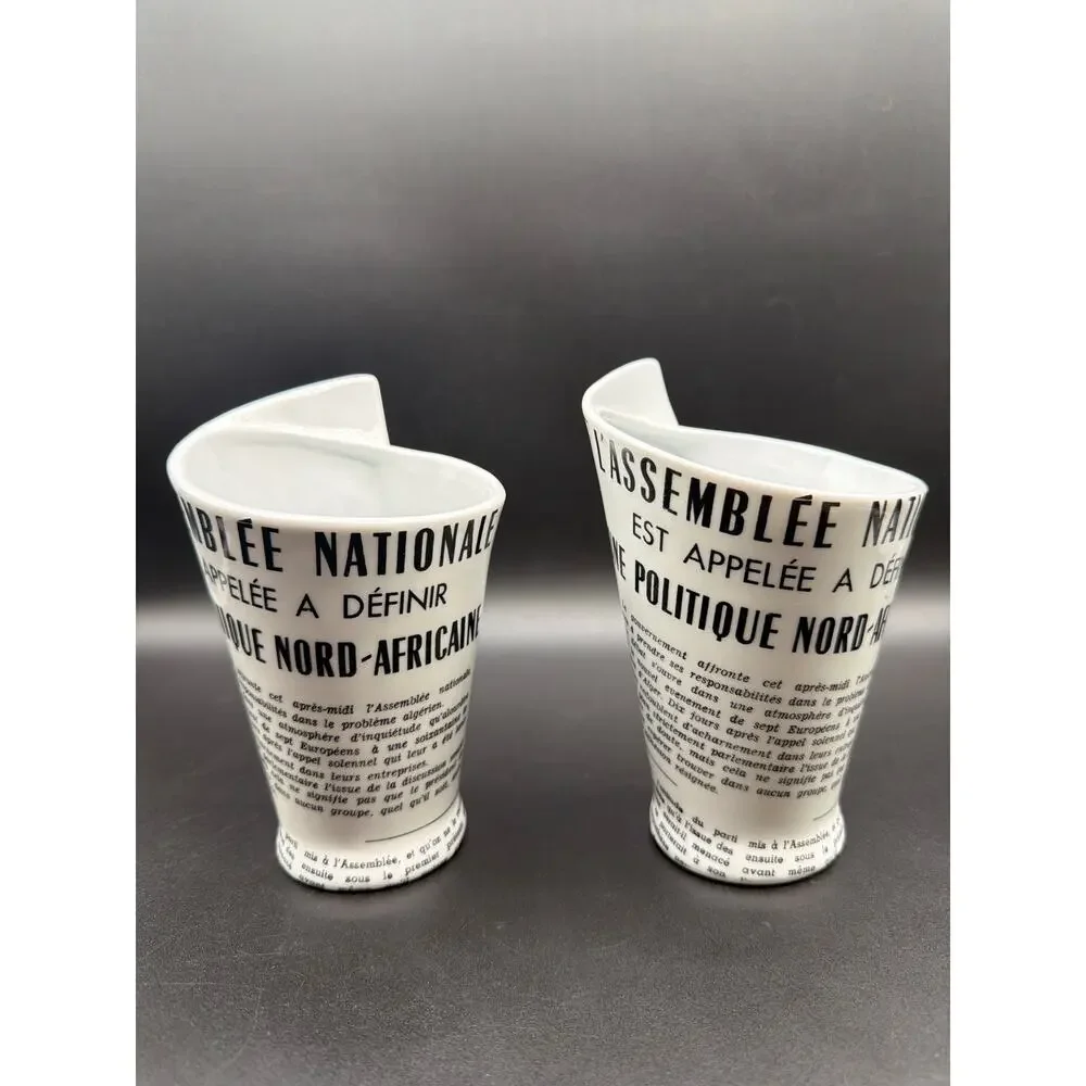 Williams Sonoma French Newspaper Porcelain Fry Holders Paris Cafe Set 2
